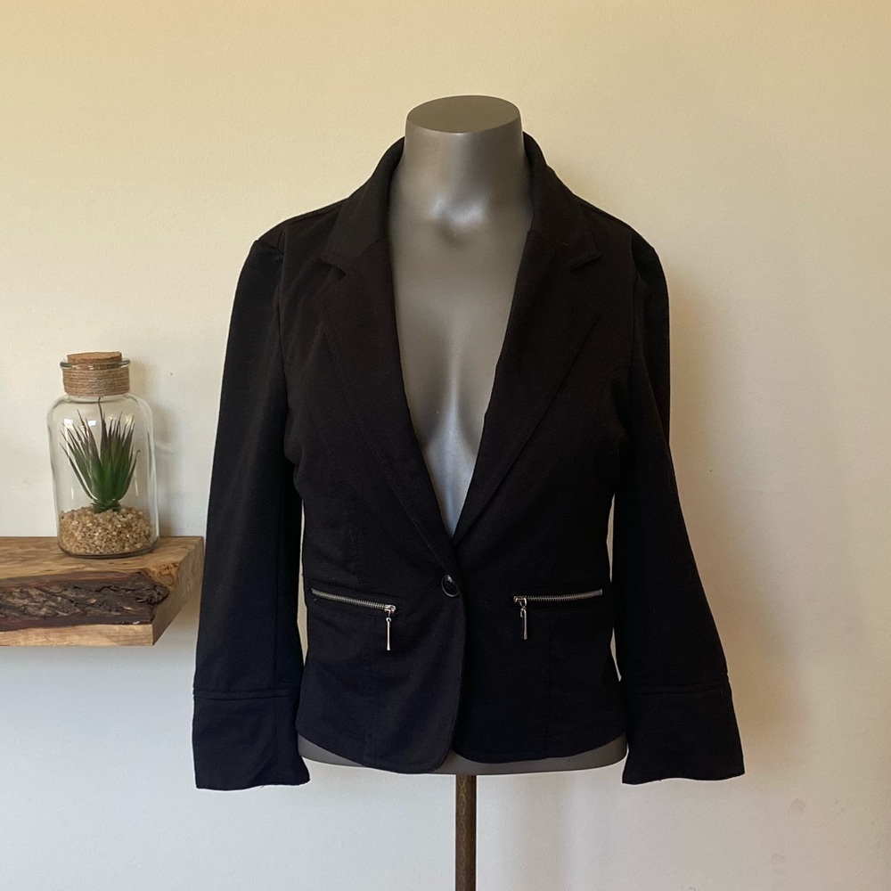 3/4 Sleeve Black Blazer